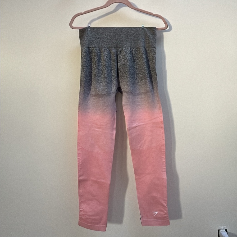 Mint condition, gym shark leggings XL - Picture 1 of 4